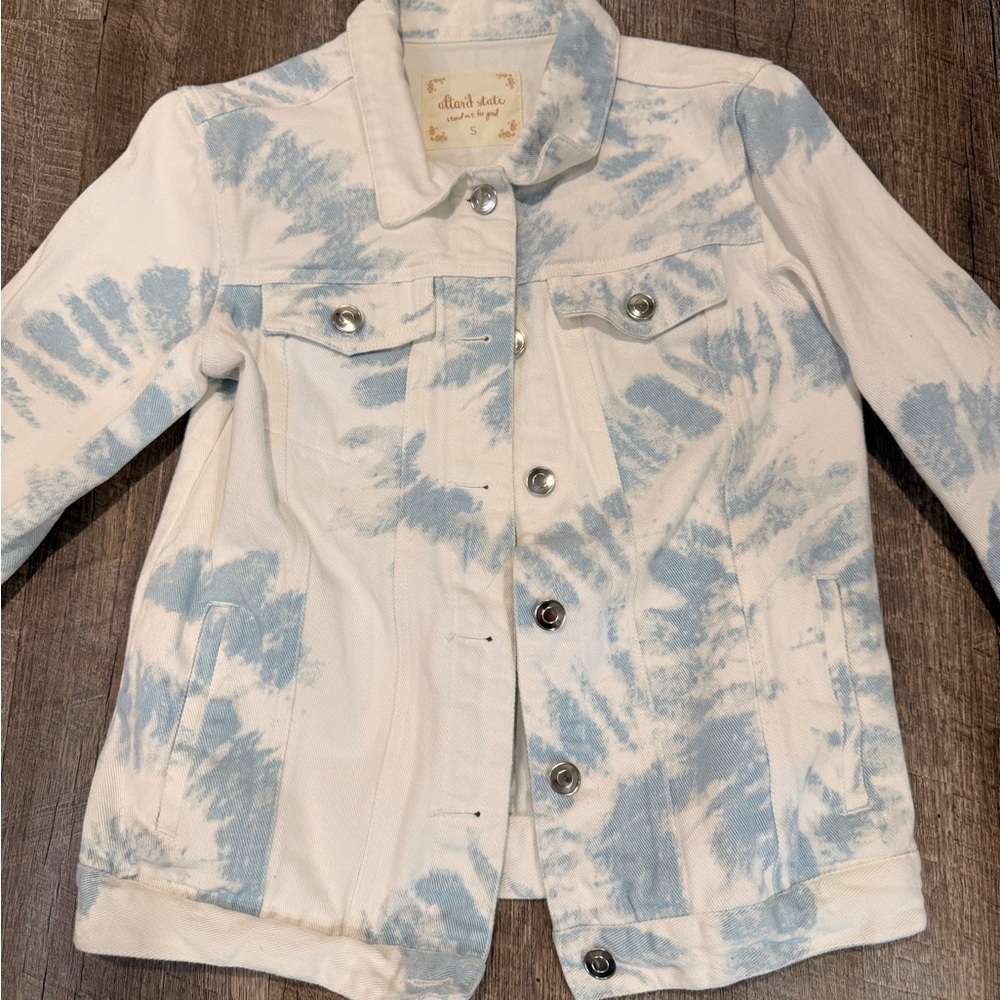 Altar'd State White & Light Blue Tie-Dye Denim Jacket - Picture 2 of 5